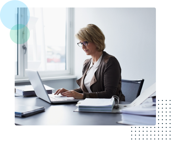 Woman Using Computer - HealthStream
